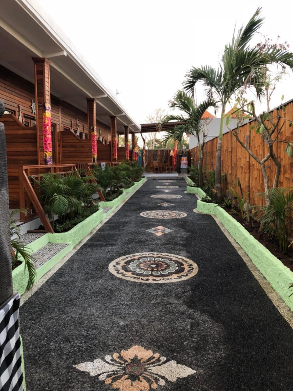 Auora Guest House Nusa Lembongan  Bagian luar foto