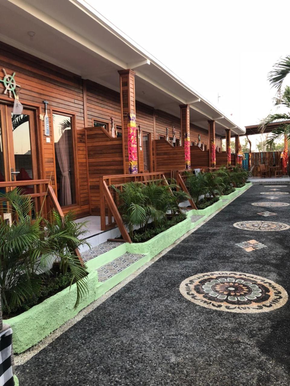 Auora Guest House Nusa Lembongan  Bagian luar foto